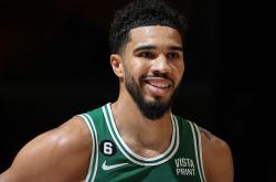 开云体育-塔图姆连续七场比赛得分超过赛事规则更新，快船挑战极限！的简单介绍