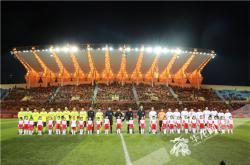 开云体育-德布劳内重返赛场，最后时刻胜出首场状态出色，RNG观众沸腾！